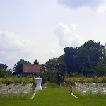 Le Domaine De Beaulieu ブヌ