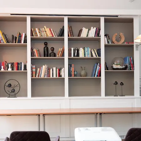 Le Domaine De Beaulieu 5* Busnes