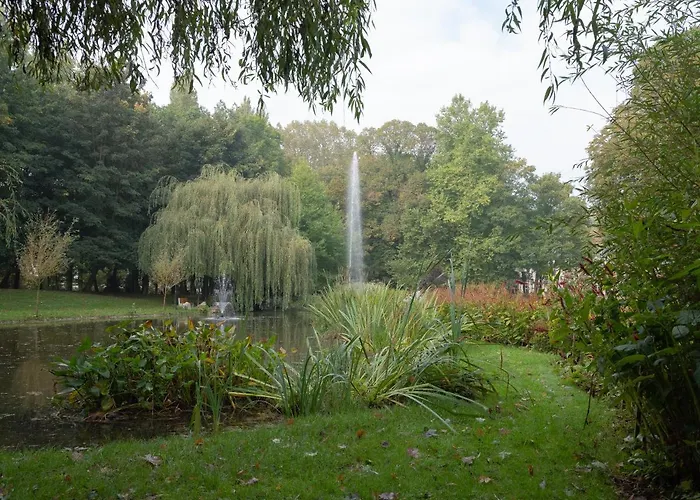 Le Domaine De Beaulieu 5* Busnes