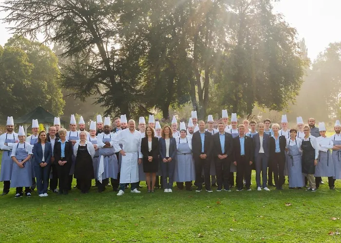 Le Château De Beaulieu Hotel Busnes