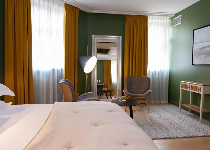 Le Château De Beaulieu Hotel 5*