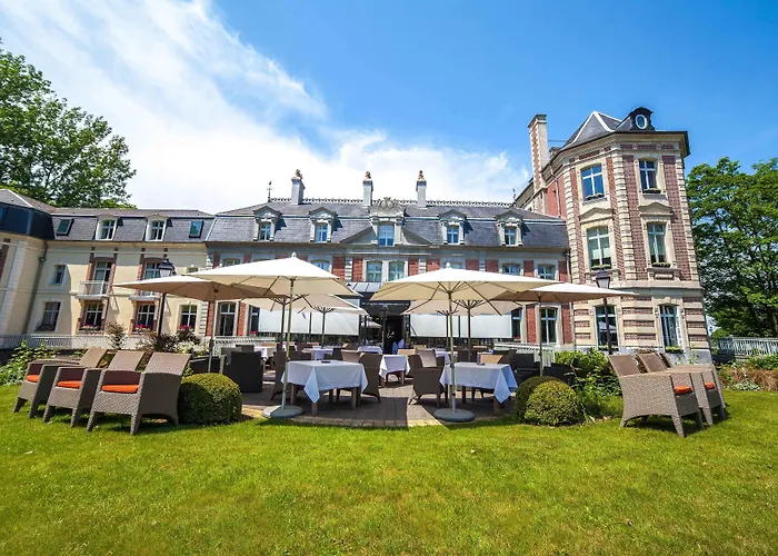 Le Domaine De Beaulieu 5* Busnes