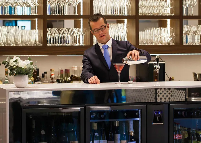 Le Domaine De Beaulieu 5* Busnes