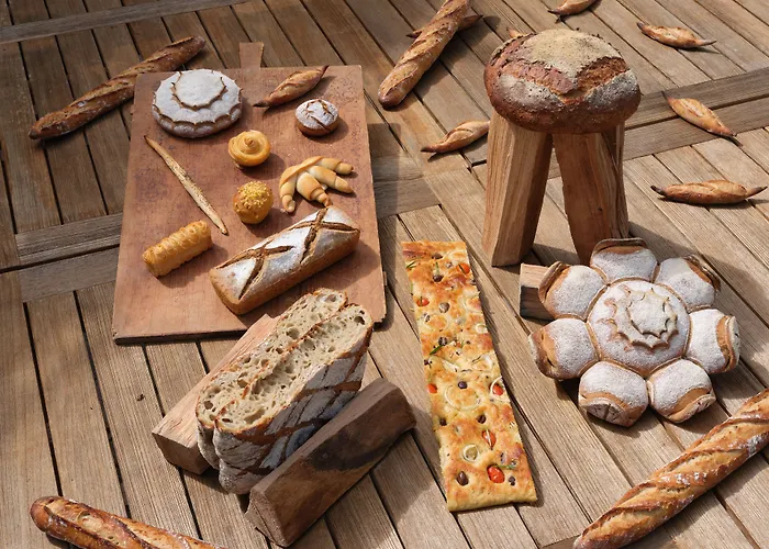 Hotel Le Château De Beaulieu